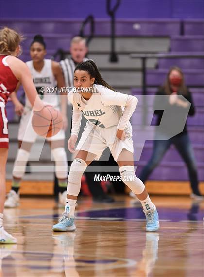 Thumbnail 3 in Laurel vs. Perry (OHSAA D2 Regional Final) photogallery.