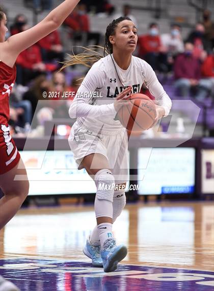 Thumbnail 3 in Laurel vs. Perry (OHSAA D2 Regional Final) photogallery.