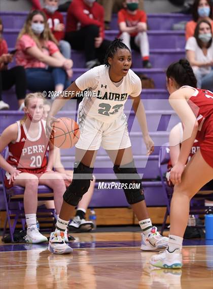 Thumbnail 3 in Laurel vs. Perry (OHSAA D2 Regional Final) photogallery.