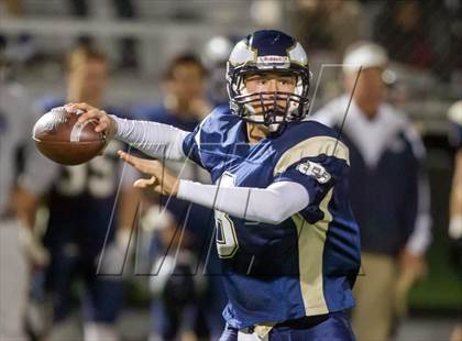 Thumbnail 2 in Oak Park @ El Segundo (CIF SS Northern Division Semfinal) photogallery.