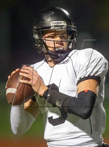 Thumbnail 2 in Oak Park @ El Segundo (CIF SS Northern Division Semfinal) photogallery.