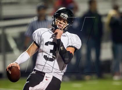 Thumbnail 3 in Oak Park @ El Segundo (CIF SS Northern Division Semfinal) photogallery.