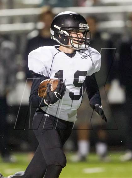 Thumbnail 2 in Oak Park @ El Segundo (CIF SS Northern Division Semfinal) photogallery.