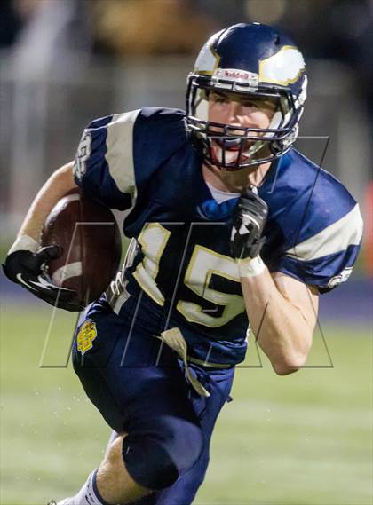 Thumbnail 3 in Oak Park @ El Segundo (CIF SS Northern Division Semfinal) photogallery.