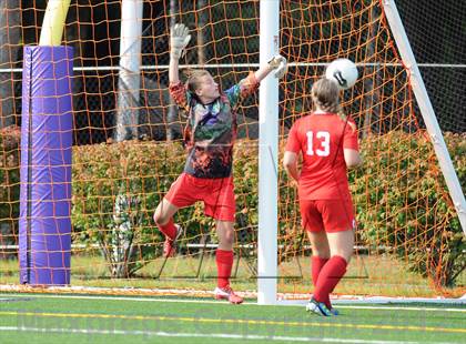 Thumbnail 3 in Nashua North vs.Manchester Memorial photogallery.