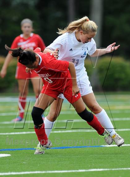 Thumbnail 3 in Nashua North vs.Manchester Memorial photogallery.