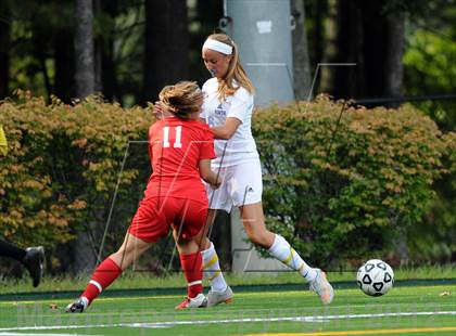 Thumbnail 3 in Nashua North vs.Manchester Memorial photogallery.