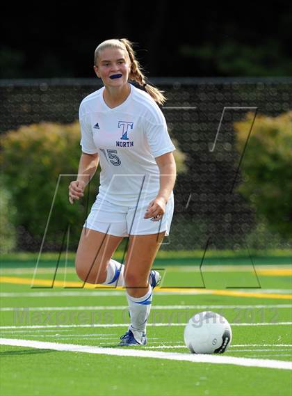 Thumbnail 3 in Nashua North vs.Manchester Memorial photogallery.