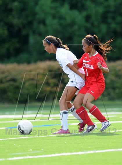Thumbnail 2 in Nashua North vs.Manchester Memorial photogallery.
