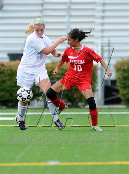 Thumbnail 1 in Nashua North vs.Manchester Memorial photogallery.