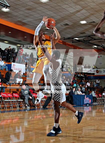 Thumbnail 1 in Keenan vs. Independence (Chick-Fil-A Classic) photogallery.