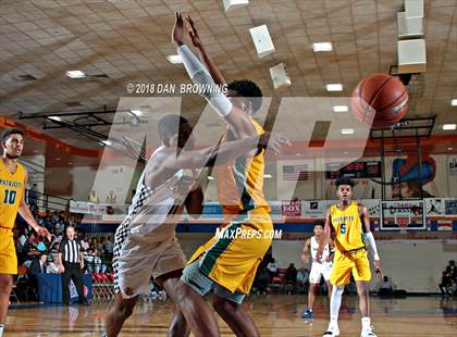 Thumbnail 2 in Keenan vs. Independence (Chick-Fil-A Classic) photogallery.