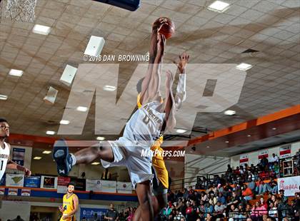 Thumbnail 3 in Keenan vs. Independence (Chick-Fil-A Classic) photogallery.