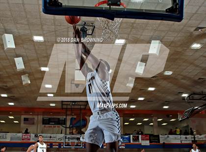 Thumbnail 2 in Keenan vs. Independence (Chick-Fil-A Classic) photogallery.