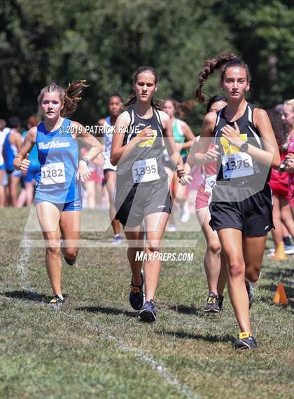 Thumbnail 3 in Monroe Parker Invitational photogallery.