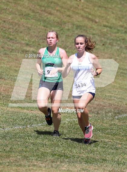 Thumbnail 1 in Monroe Parker Invitational photogallery.