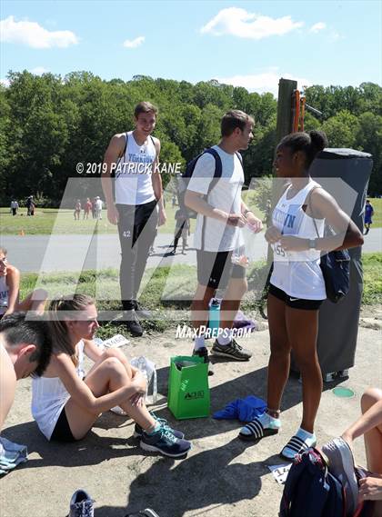 Thumbnail 1 in Monroe Parker Invitational photogallery.