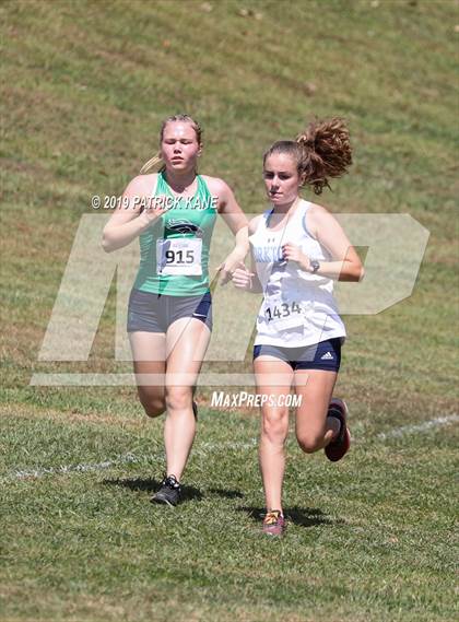 Thumbnail 3 in Monroe Parker Invitational photogallery.