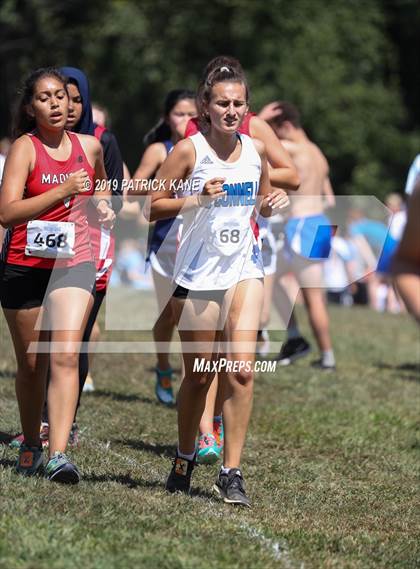 Thumbnail 1 in Monroe Parker Invitational photogallery.