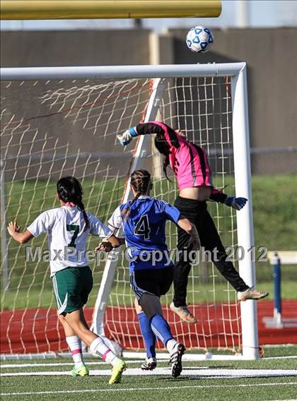 Thumbnail 3 in Mansfield Summit vs. Trimble Tech (4A Area Playoffs) photogallery.