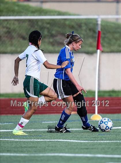 Thumbnail 3 in Mansfield Summit vs. Trimble Tech (4A Area Playoffs) photogallery.