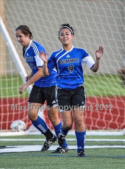 Thumbnail 1 in Mansfield Summit vs. Trimble Tech (4A Area Playoffs) photogallery.
