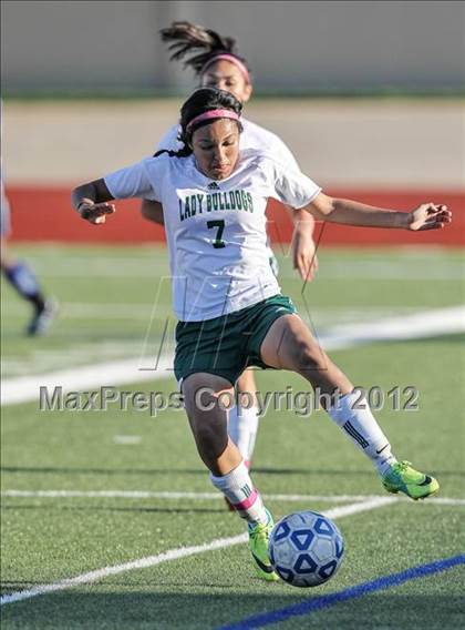 Thumbnail 2 in Mansfield Summit vs. Trimble Tech (4A Area Playoffs) photogallery.