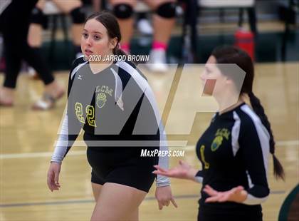 Thumbnail 2 in West Orange-Stark vs. Little Cypress-Mauriceville photogallery.