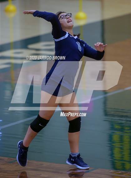 Thumbnail 2 in West Orange-Stark vs. Little Cypress-Mauriceville photogallery.
