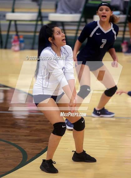 Thumbnail 2 in West Orange-Stark vs. Little Cypress-Mauriceville photogallery.