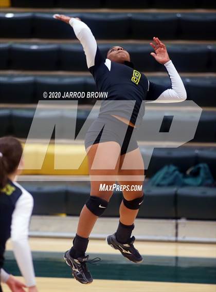 Thumbnail 1 in West Orange-Stark vs. Little Cypress-Mauriceville photogallery.