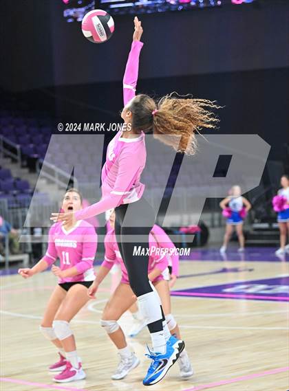 Thumbnail 3 in Seton Catholic @ Valley Christian (Dig for a Cure) photogallery.