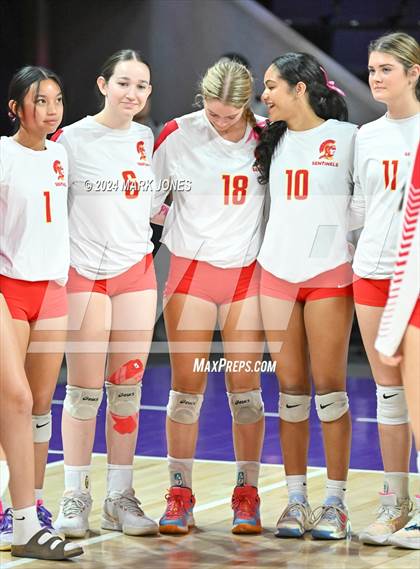 Thumbnail 3 in Seton Catholic @ Valley Christian (Dig for a Cure) photogallery.