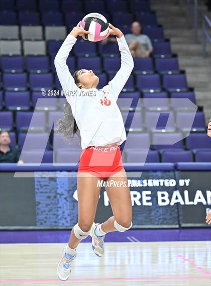 Thumbnail 2 in Seton Catholic @ Valley Christian (Dig for a Cure) photogallery.