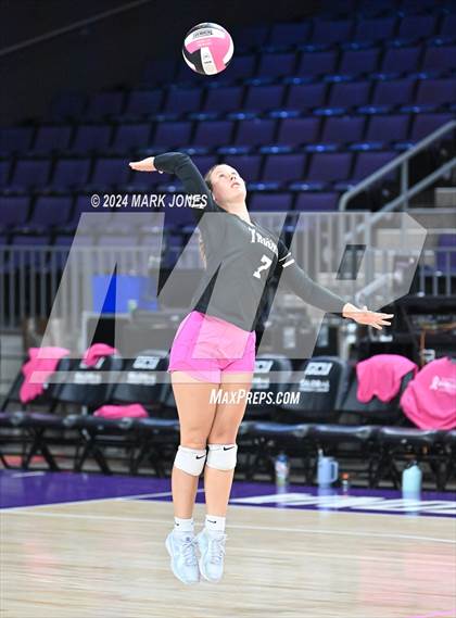 Thumbnail 2 in Seton Catholic @ Valley Christian (Dig for a Cure) photogallery.