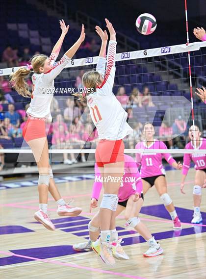 Thumbnail 1 in Seton Catholic @ Valley Christian (Dig for a Cure) photogallery.