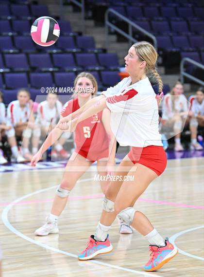 Thumbnail 2 in Seton Catholic @ Valley Christian (Dig for a Cure) photogallery.