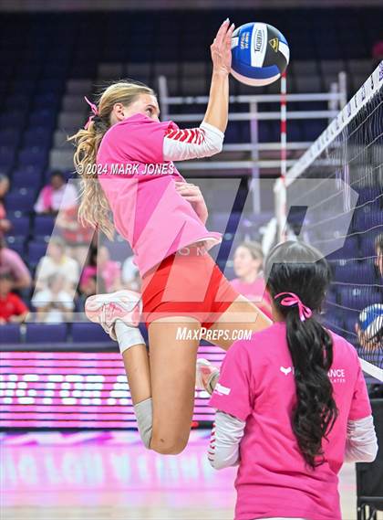 Thumbnail 1 in Seton Catholic @ Valley Christian (Dig for a Cure) photogallery.