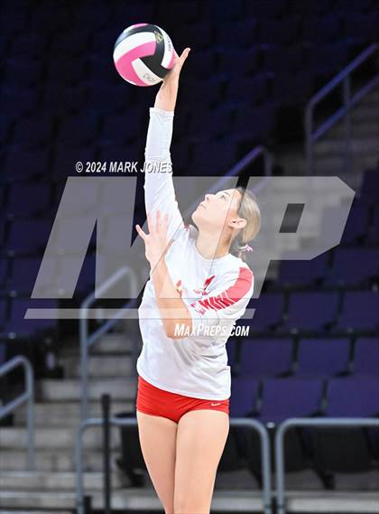 Thumbnail 1 in Seton Catholic @ Valley Christian (Dig for a Cure) photogallery.
