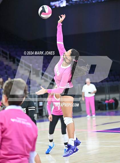 Thumbnail 2 in Seton Catholic @ Valley Christian (Dig for a Cure) photogallery.
