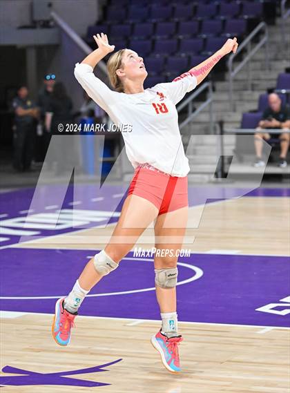 Thumbnail 2 in Seton Catholic @ Valley Christian (Dig for a Cure) photogallery.