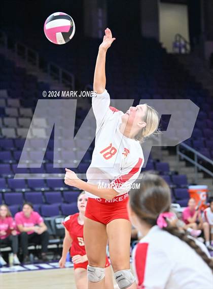 Thumbnail 2 in Seton Catholic @ Valley Christian (Dig for a Cure) photogallery.