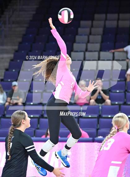 Thumbnail 1 in Seton Catholic @ Valley Christian (Dig for a Cure) photogallery.