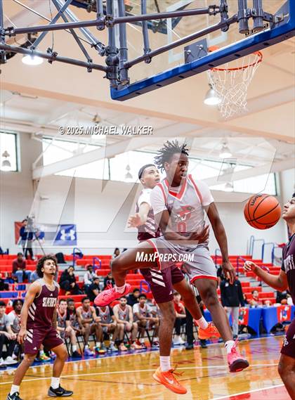 Thumbnail 3 in Newman AAA Vs St Peter's Prep (The Preview HS Showcase) photogallery.