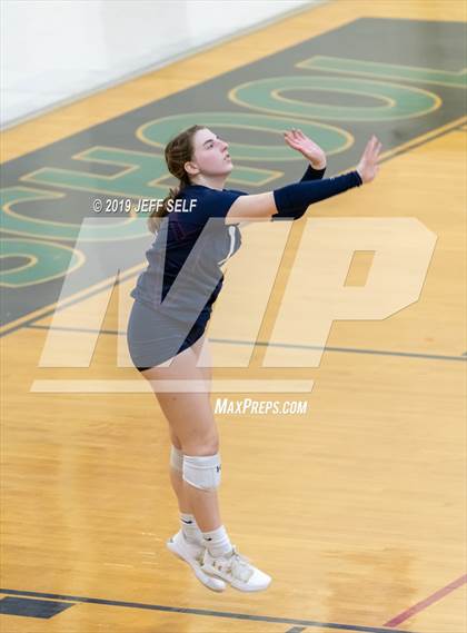 Thumbnail 2 in Grassfield @ Hickory photogallery.