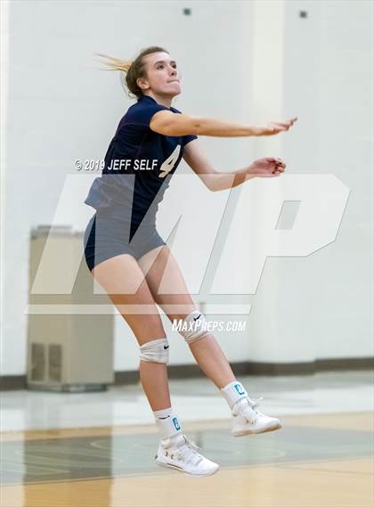 Thumbnail 1 in Grassfield @ Hickory photogallery.