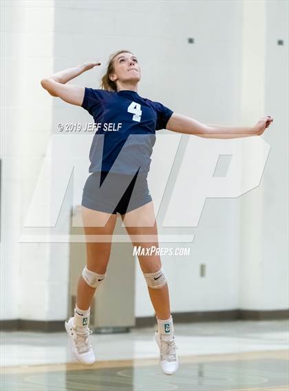 Thumbnail 2 in Grassfield @ Hickory photogallery.