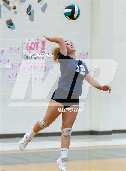 Thumbnail 2 in Grassfield @ Hickory photogallery.
