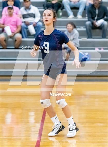 Thumbnail 3 in Grassfield @ Hickory photogallery.