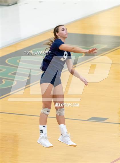 Thumbnail 3 in Grassfield @ Hickory photogallery.